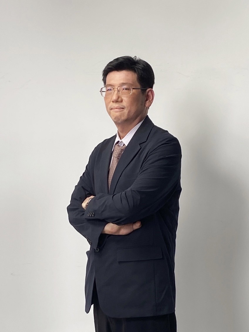 Ming-Huang Chen